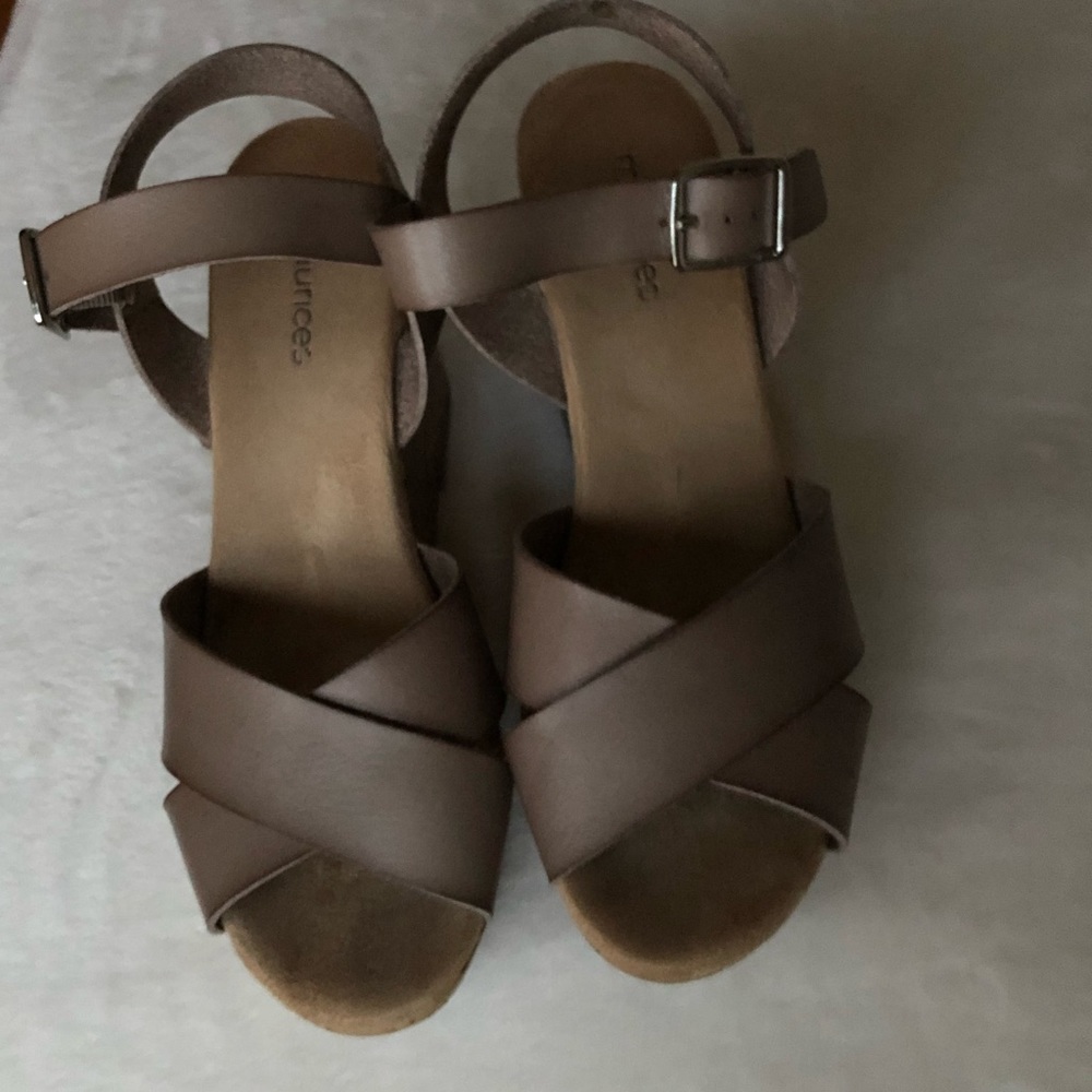 Tan Wedges, size 7